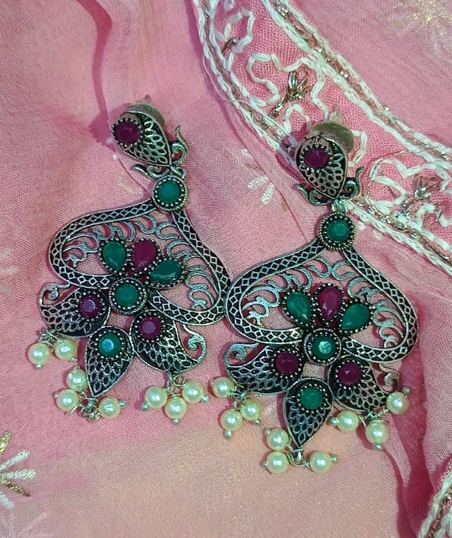 Victorian Earring